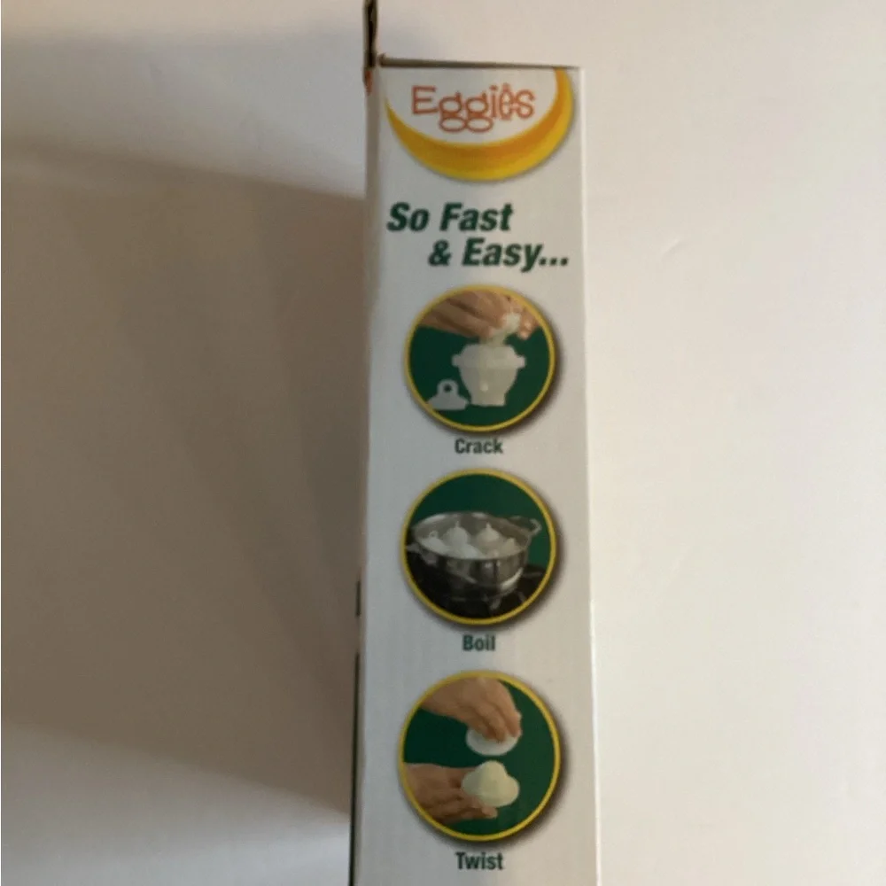 New Eggies 6 Pack Egg Cooker-hard Boiled Eggs Without Shell W/Eg White Separator